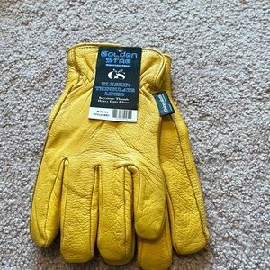 NWT Men’s Golden Stag gloves